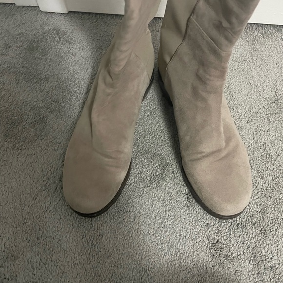 Stuart Weitzman 50/50 over the knee boots 5.5 - Picture 3 of 4